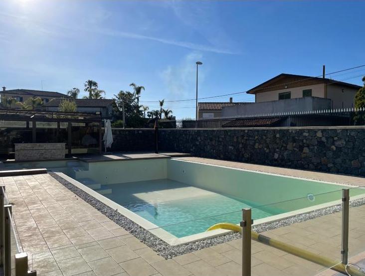 piscina 8